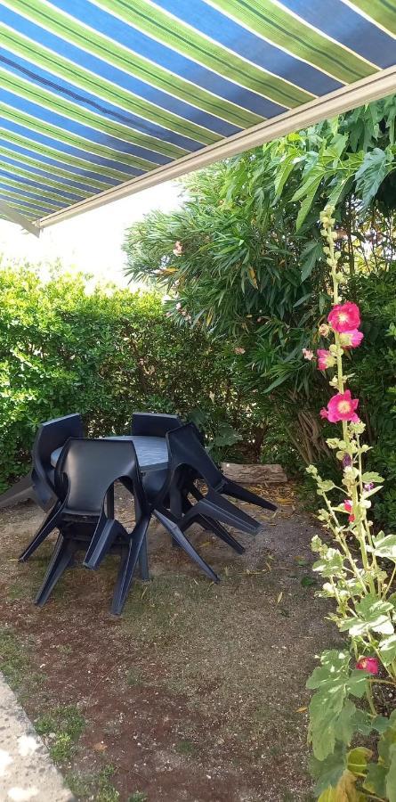 En Plein Coeur De L'Ile D'Oleron, Suite Parentale. 道拉斯奥莱龙 外观 照片